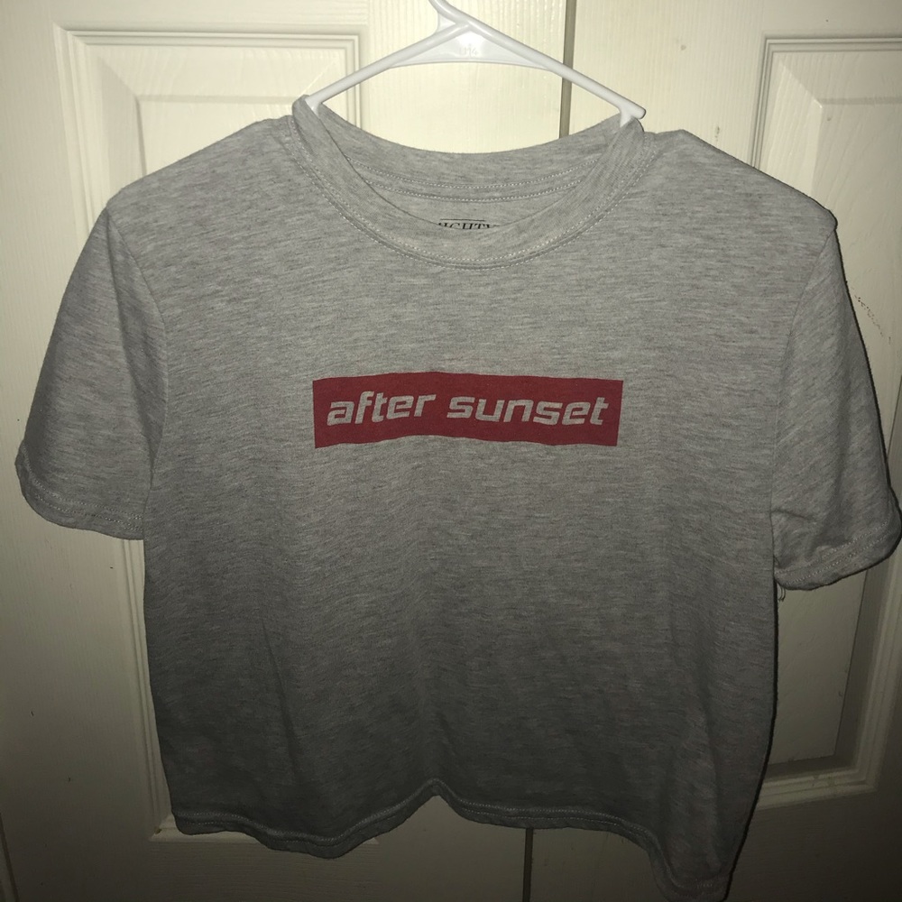 Crop top